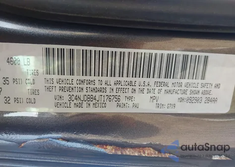 2018 Jeep Compass Latitude 4X4 from USA, damaged, VIN 3C4NJDBB4JT176756